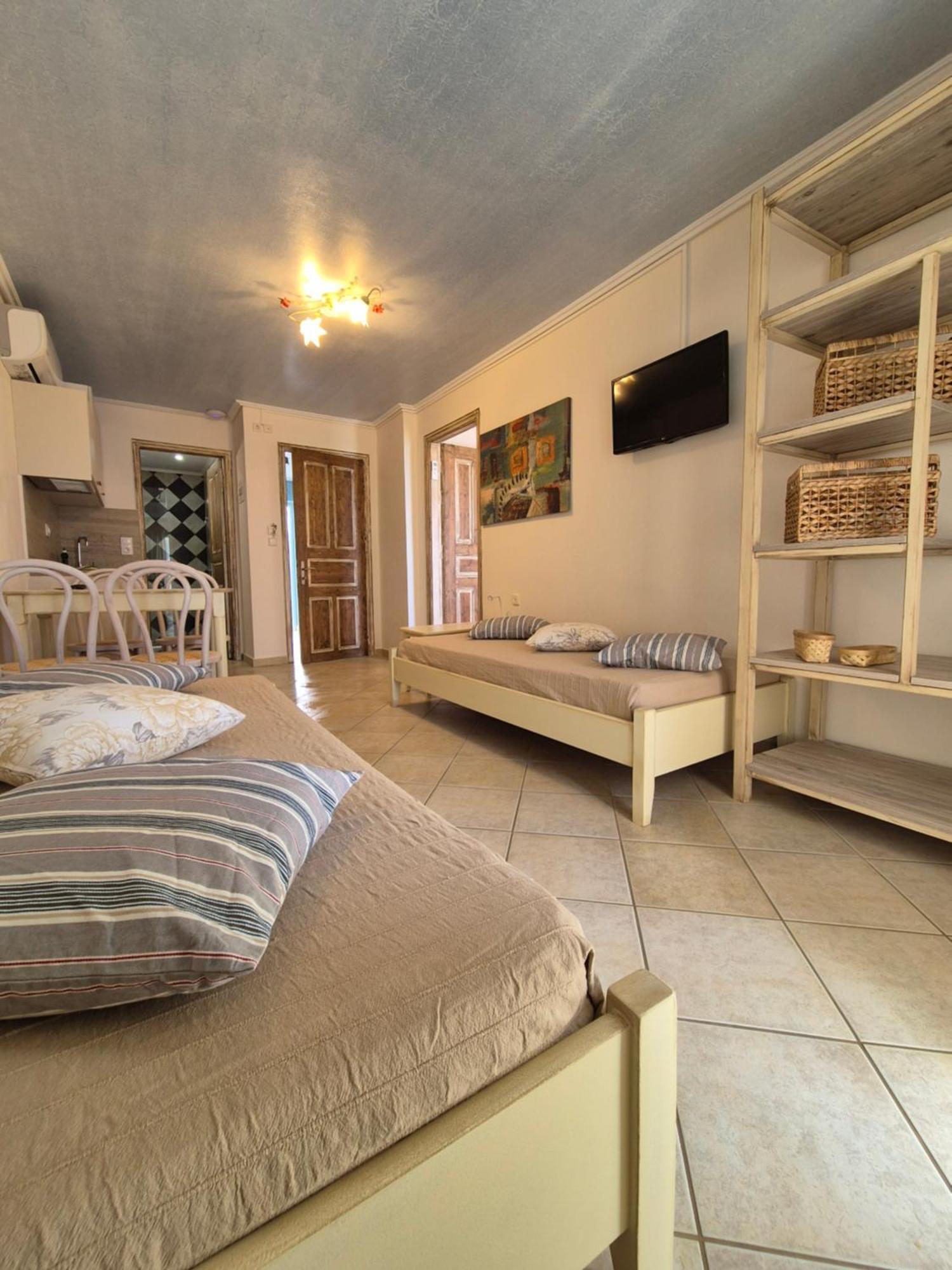 Vrachos Beach Hotel ภายนอก รูปภาพ