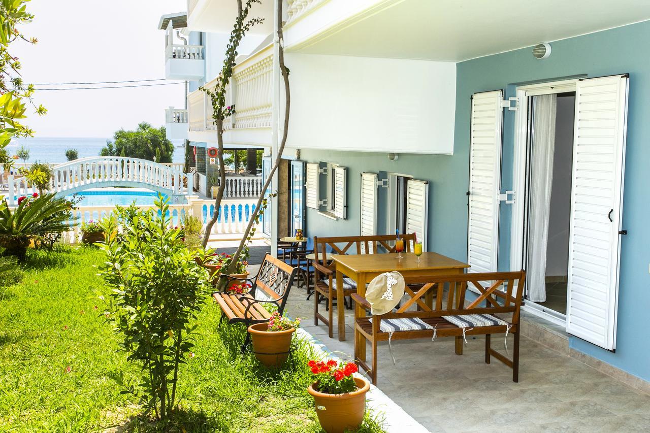 Vrachos Beach Hotel ภายนอก รูปภาพ